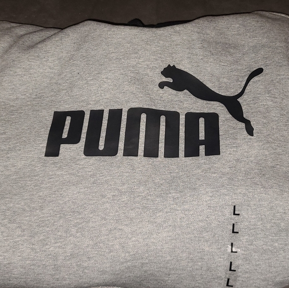 Puma Sweater - Picture 3 of 10